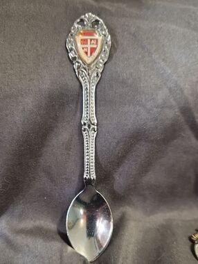 Newfoundland Canada Collectable Spoon With Crest.